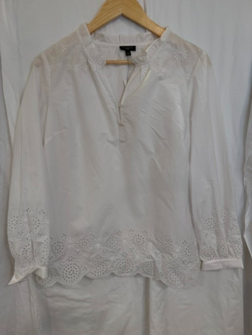 Talbot's Women's Long Sleeve V Neck Cotton Embroidered White Blouse Size PL